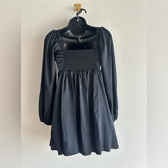 Abercrombie Black Satin Puff Sleeve Babydoll Mini Dress XS Petite Square Neck - Picture 2 of 6